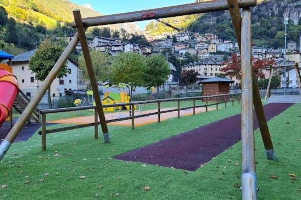 Il Sole Di Ester Branzi Esterno foto