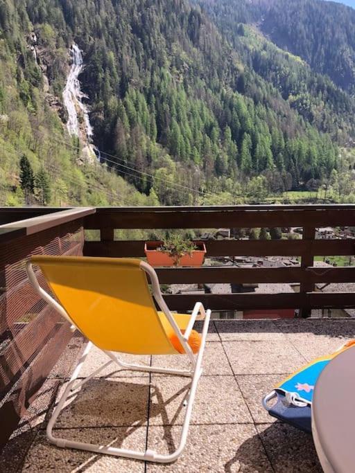 Il Sole Di Ester Branzi Esterno foto