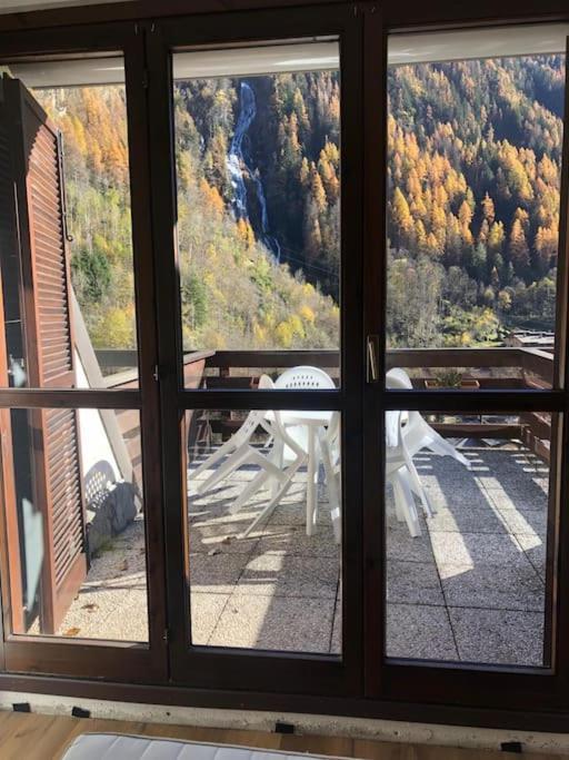 Il Sole Di Ester Branzi Esterno foto